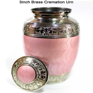 Urna Conmemorativa de Latón Rosa con Acabado Esmaltado, Ecológica, para Cenizas de Mascotas y Humanos, Artesanía India - Product Image 3