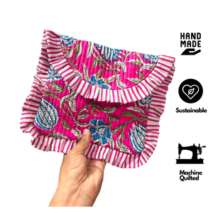 Pochette cosmétique en coton matelassé à rayures bohèmes avec bordure à volants, portable, taille 9" x 11", fermeture magnétique, motif floral rose - Product Image 2