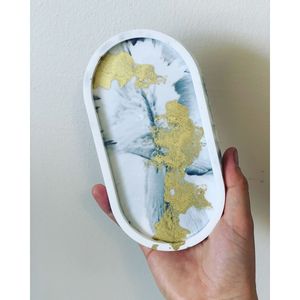 Organized Home Essentials with Oval and Round Resin <b>Decorative</b> Trays - Product Image 1