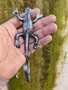 Retro Cast Iron Lizard Decorative <b>Hook</b> | <b>Wall</b> Hanger <b>for</b> <b>Keys</b> & Coats | Antique Metal Animal <b>Wall</b> Decor - Product Image 5