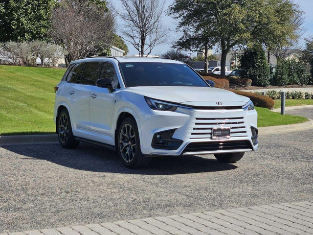 FIRST OWNER 2024 LEXU`S TX 500H LUXURY USED WHITE CLEAN IN GOOD CONDITION