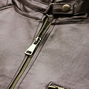 Veste en cuir élégante pour homme avec fermeture éclair et coupe ajustée, idéale pour un usage décontracté et pour la moto, veste d'hiver pour homme - Product Image 5