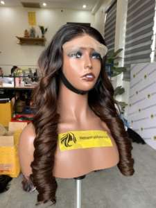 Perruque Lace Frontale Ondulée 100 % Cheveux Humains Vierges Vietnamiens, Prix de Gros - Product Image 2