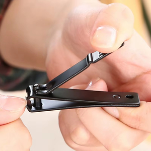 Coupe-ongles professionnel 1 pièce en acier inoxydable noir, coupe-ongles d'orteils, outil de coupe portable de forme plate pour doigts - Product Image 6