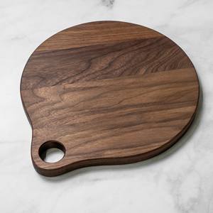 Planche à découper artisanale en bois d'acacia, ronde, de qualité supérieure, en bois massif, durable, sans danger pour les aliments, pour hacher et servir - Product Image 4