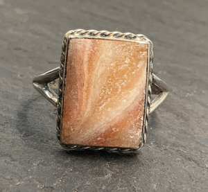 Anillo vintage de plata de ley con piedra natural, hecho a mano, joyería con gemas, elegante anillo de moda, regalo para mujer - Product Image 1