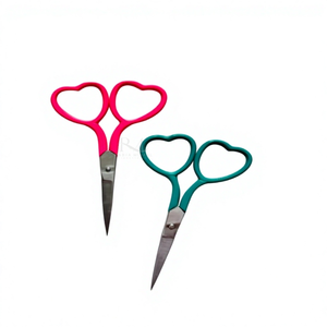 Tijeras para manicura en forma de corazón, color rosa y verde real, de acero inoxidable, para cortar cutículas, herramienta de belleza duradera, para diestros - Product Image 3
