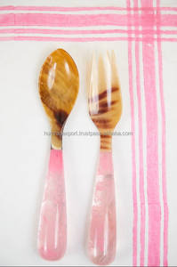 ชุดช้อนส้อมสลัดเรซิ่น ผิวเงา ดีไซน์หรูหราทันสมัย สำหรับงานลำลองและงานทางการ ใช้กับเครื่องล้างจานได้ เป็นมิตรกับสิ่งแวดล้อม เหมาะสำหรับเป็นของแจก - Product Image 2