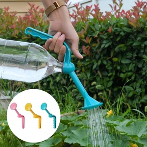 Bouteille pulvérisatrice d'eau manuelle pour jardinage, arrosoir à long bec, douchette pour semis et irrigation - Product Image 4