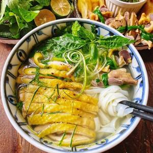 Nadisa Fresh Food <b>Instant</b> Chicken <b>Rice</b> Pho Packet Ready 4 Minutes Rich Delicious Traditional Vietnamese Flavor 9 Months Shelf - Product Image 4