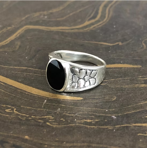 Bague Chevalière Homme en Argent 925 avec Onyx Noir (7,8 Grammes) – Bijou Fin en Pierre Précieuse au Design Élégant pour Usage Quotidien - Product Image 2