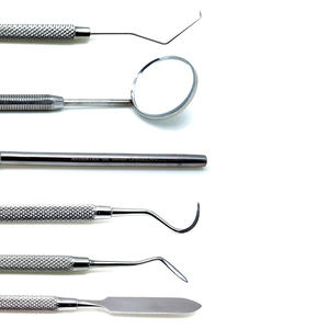 Kit de Examen Dental de Acero Inoxidable Premium, Juego Manual Reutilizable de 3 Piezas para Procedimientos y Clínicas, Certificado CE por Grip Surgical - Product Image 3