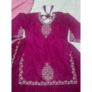 Hermosos conjuntos de mujer Party Wear Lehenga con Dupatta Top elegante para ocasiones especiales - Product Image 1