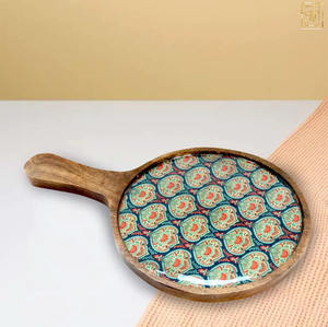 Planche de service en bois faite à la main avec incrustation de mosaïque en marbre, plateau rond pour fromage, plateau de service en bois, décoration de cuisine - Product Image 4