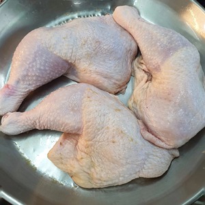 Cuisses de poulet surgelées riches en protéines, sélection de volailles pour les achats en gros et les commandes de distributeurs étrangers - Product Image 2