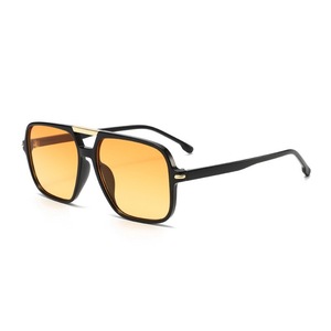 RTS Newest Trending 2026 Fashionable Rectangle Men Women UV Protection Sunglasses with PC Frame Custom Logo Outdoor Activities - Product Image 1