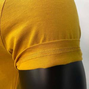 Camiseta de Manga Corta para Hombre, Cuello Redondo, Color Amarillo, Corte Regular, Color Sólido, Material Jersey Informal, 100% Algodón - Product Image 5