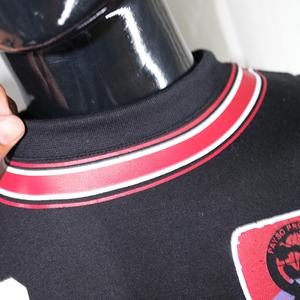 T-shirt streetwear noir, poids lourd 300 GSM, 100% coton, impression sérigraphique, tailles américaines, impression intégrale, URBAN PRODUCTIONS - Product Image 5