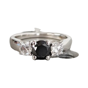 Belle bague en argent sterling à trois pierres Bague de proposition noire en moissanite personnalisée avec incrustation de diamants taillés Cadeaux pour elle - Product Image 1