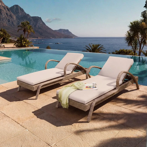 Tumbona de mimbre reclinable para piscina CEBU, para uso en hoteles y resorts - Product Image 1