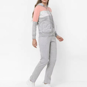Trajes Deportivos Personalizados de Alta Calidad para Mujer, los Más Vendidos al Por Mayor, Precio Razonable - Product Image 4