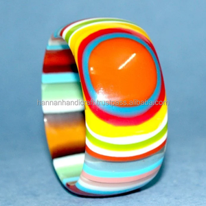 Bracelet en résine épaisse vert foncé torsadé, style extraterrestre exagéré, haute qualité, 1 pièce, pour femme, style vintage rétro - Product Image 6