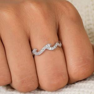 Anillo de banda ondulada con racimo de diamantes de corte redondo de moissanita Creative Craft para mujer, plata 925 original, joyería fina premium para ella. - Product Image 6