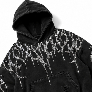 Sudadera con Capucha Negra Personalizada con Pedrería, Estilo Y2K, Oversize, Desgastada, de Gran Gramaje, Lavada, Unisex, de SHH - Product Image 3