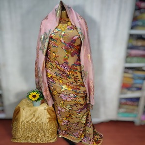 Dirac Somalí Maqbal de Venta Caliente con un Diseño de Patrones Impresionante y por un Proveedor Indio para Damas, Ocasiones Especiales y Bodas - Product Image 6