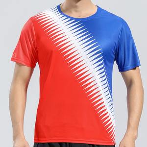 T-shirt de sport pour homme, course à pied, 100% polyester, respirant, super léger, pour la gym et l'entraînement - Product Image 1