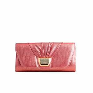 Sac de soirée formel rouge P24225 Pochette élégante pour occasions spéciales - Product Image 3