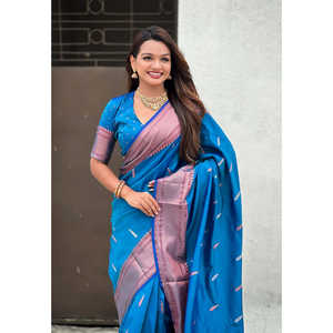 Sari Tradicional Paithani de Seda Azul con Doble Zari Tejido, Ropa India y Pakistaní, Tejidos de Élite, 650g - Product Image 2