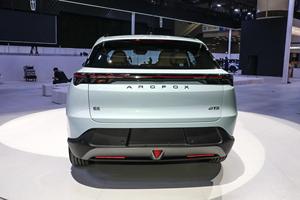 Oferta Especial: ARCFOX Alpha T5 520 PRO, Auto Eléctrico de Nueva Energía Usado, Motor de 185kW, Torque de 360Nm - Product Image 2