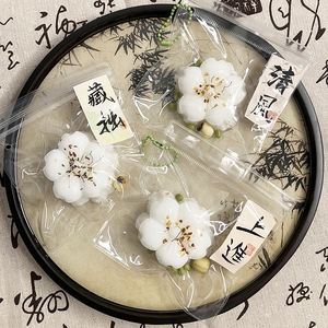 Popular Juguete Antiestrés de Simulación de Pastel de Osmanthus, Colgante Antiestrés, Regalo - Product Image 1