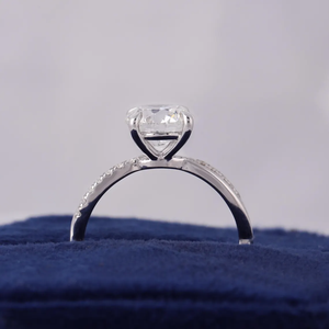 Anillo de Compromiso de Oro Blanco con Diamante Redondo, Engaste de Garras, Estilo Clásico, Joyería para Mujer - Product Image 6