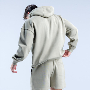 Conjunto de Sudadera con Capucha y Pantalones Cortos de Felpa para Hombre, Diseño de Paneles en Contraste de Dos Tonos, Bloques de Color, Algodón Extra Duradero, Tejido de Verano - Product Image 3