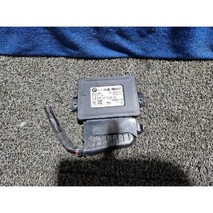 ECU และโมดูลคอมพิวเตอร์มือสองสำหรับรถยนต์ซีรีส์ 5 รุ่น EB686327702 - Product Image 1