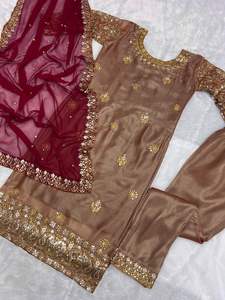ชุดเสื้อและกางเกงปักลายแฟนซี จิมมี่ ชู พร้อมผ้าคลุมไหล่ สีมารูน 407 - Product Image 5