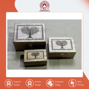 Worldwide Selling Top Notch Quality Eco-friendly Rectangle Shape Brown Color Engraved Mango <b>Wood</b> <b>Box</b> for Home and Kitchen Use - Product Image 2