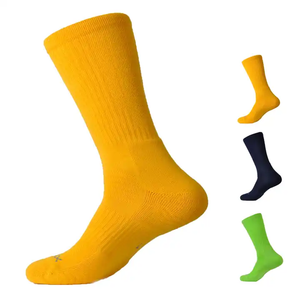 Unisex Custom Sports <b>Ankle</b> <b>Socks</b> with Knitted Logo Bottom Position Spandex/Cotton Quick Dry; OEM Service Available - Product Image 2