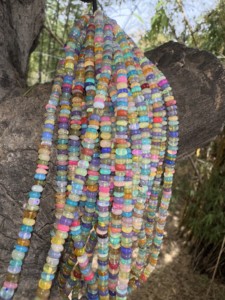 Cuentas de Ópalo Etíope Multicolor Lisas en Forma de Rondelle, Cuentas de Ópalo Candy Lisas, Cuentas de Ópalo Multifuego, Cuentas de Ópalo Arcoíris Welo de 3-5 mm - Product Image 3