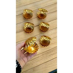 Set di 6 coperchi di ostriche in oro, tazze di caffè in piedi, delizie turche, macarons, zuccheriere, presentazione, ciotole per caffè e trattare - Product Image 1
