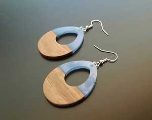 Pendientes de Resina y Madera Ecológicos, Hechos a Mano, Estilo Bohemio, Joyería Colgante, Regalo Artesanal Natural para Mujer, Accesorios Premium - Product Image 3