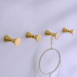 Ganchos de Latón de Primera Calidad con Colgadores Decorativos Resistentes para Muebles del Hogar, Hoteles, Venta al por Menor y Uso Comercial - Product Image 3
