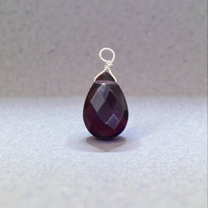 Pendentif en améthyste violette naturelle en forme de goutte, fait main, entièrement enroulé de fil d'or, pierre précieuse facettée, collier pour femme, bijou fantaisie, cadeau - Product Image 1