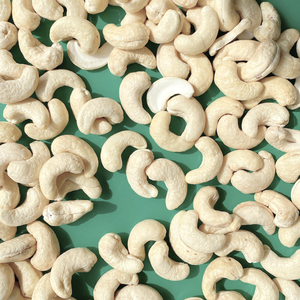 Best Rate Raw Cashew <b>Nuts</b> Cashew <b>Nuts</b> WW180, WW240, WW320, LP Bulk Cashew <b>Nuts</b> Wholesale Exported To Dubai, EU, Middle East - Product Image 1