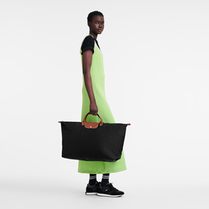 กระเป๋าเดินทางกีฬาคุณภาพสูง สีสันสดใส กันน้ำ ผลิตตามแบบ OEM ความจุขนาดใหญ่ สำหรับออกกำลังกาย ทันสมัย ทำจากโพลีเอสเตอร์ พกพาสะดวก - Product Image 3