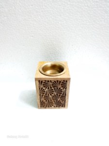 Brûleur d'encens en bois de manguier arabe éco-responsable fait à la main, brûleur de Bakhoor et de Mubkhara à très bon prix - Product Image 3