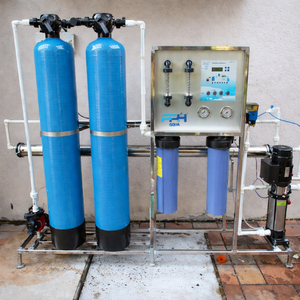 Planta Purificadora de Agua por Ósmosis Inversa de FRP Totalmente Automática de 500 LPH con Estructura de Acero Inoxidable - Product Image 1