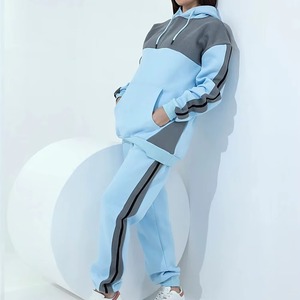 Conjunto Deportivo para Mujer, Sudadera con Capucha y Pantalones Jogger, Ropa Deportiva Casual de Manga Larga, Corte Regular, Forro Polar para Invierno - Product Image 3